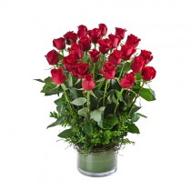 Valentine's Day 2 Dozen Long Stem Red Roses in Glass Vase