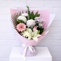 Florist Choice Flower Bouquet - Small