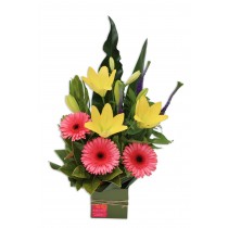 medium-boxed-flower-arrangement-perth-1